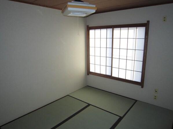 金代ハイツの物件内観写真